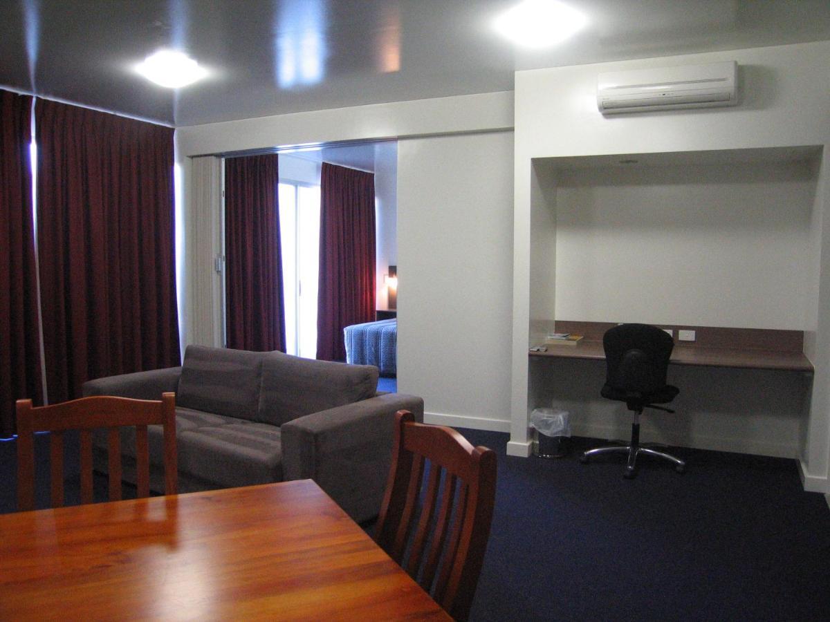 Country Roads Motor Inn Dysart Chambre photo